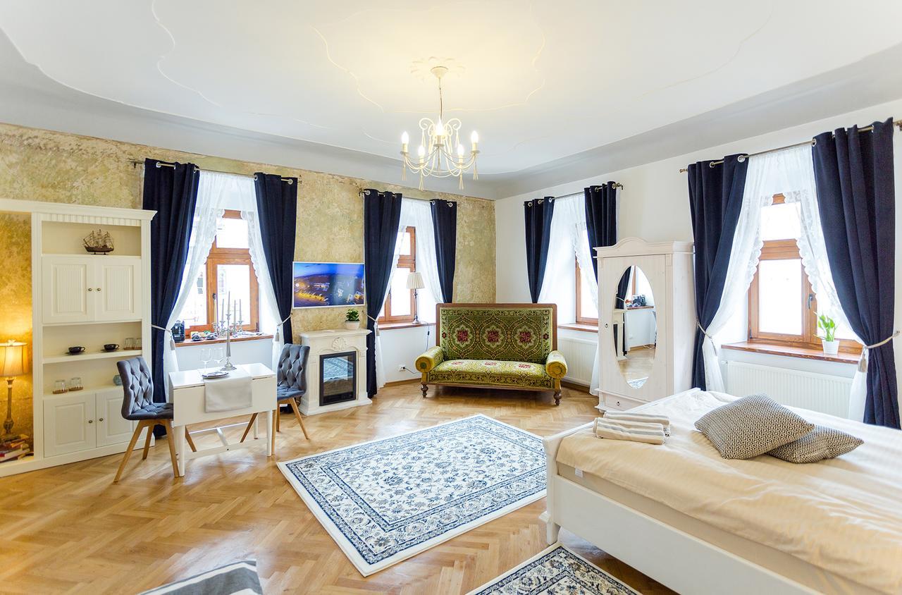 Crown Jewels Centre Sibiu Apartment Exterior foto
